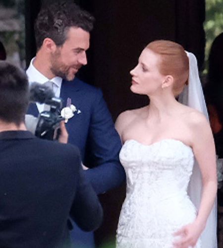 At a Venice wedding, Jessica Chastain and Gian Luca Passi de Preposulo shared their vows on June 10, 2017.